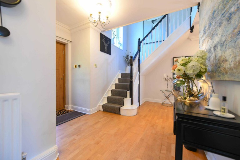 Images for Deringwood, Smarden Road, Pluckley