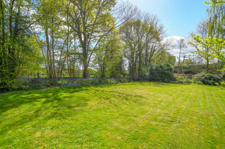 Images for Deringwood, Smarden Road, Pluckley