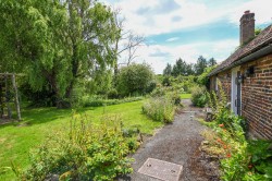 Images for Luckhurst, Smarden Road, Pluckley