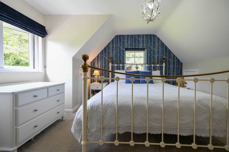 Images for Oak Tree Barn, Stalisfield Church Road, Charing