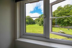 Images for Oak Tree Barn, Stalisfield Church Road, Charing