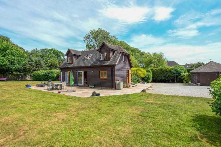 Images for Oak Tree Barn, Stalisfield Church Road, Charing