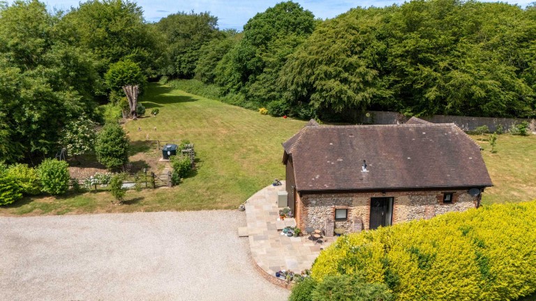 Images for Oak Tree Barn, Stalisfield Church Road, Charing