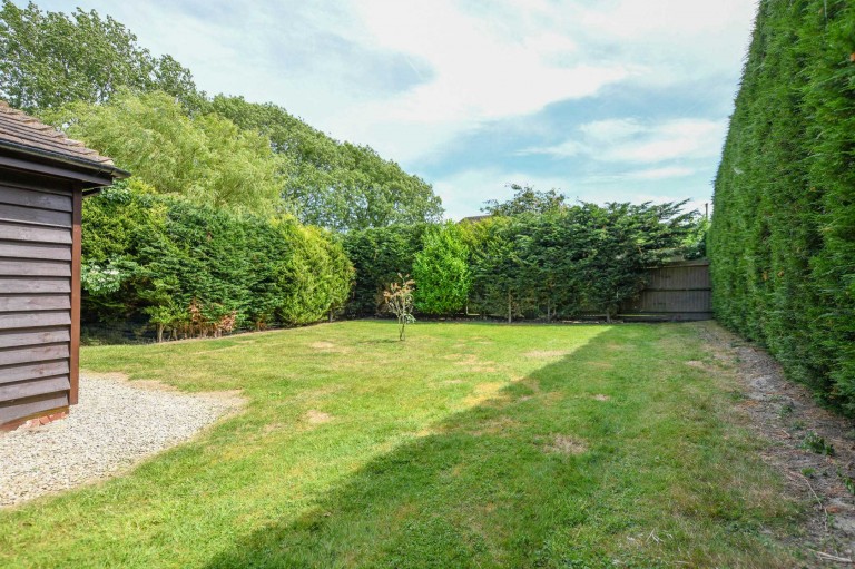 Images for Oak Tree Barn, Stalisfield Church Road, Charing