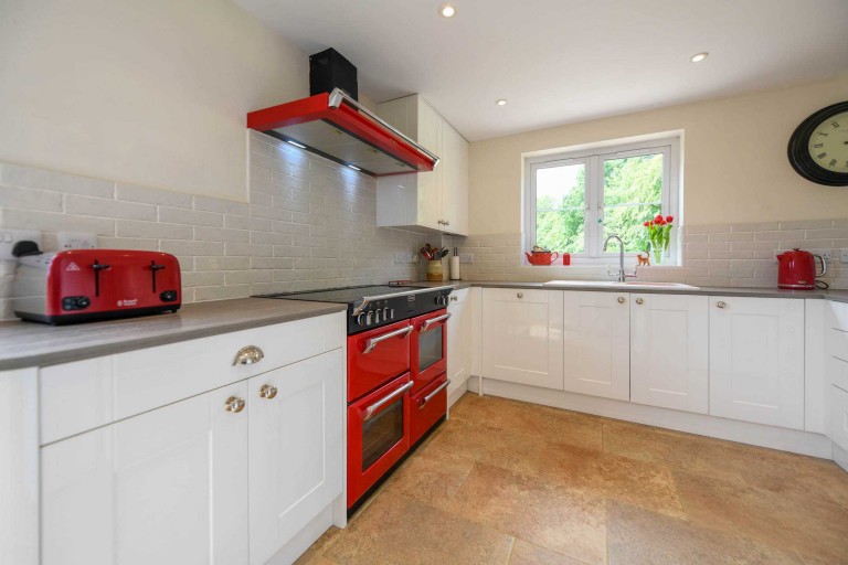 Images for Oak Tree Barn, Stalisfield Church Road, Charing