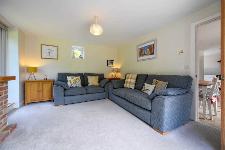 Images for Oak Tree Barn, Stalisfield Church Road, Charing