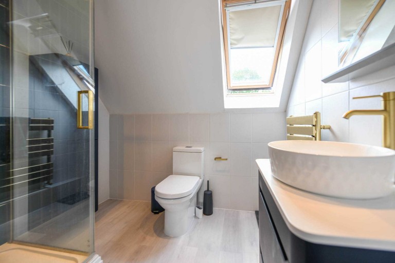 Images for Sweet Bay Crescent, Ashford