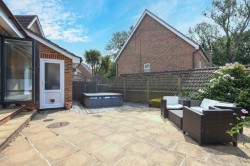 Images for Sweet Bay Crescent, Ashford