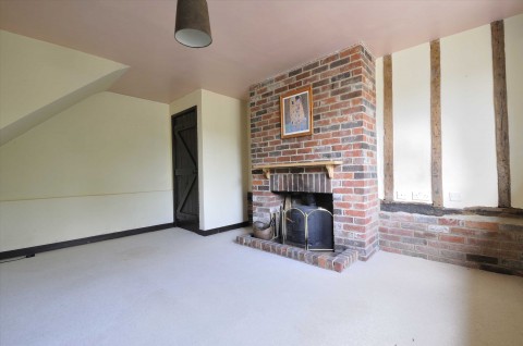 Click the photo for more details of Court Lodge Oast Cottage, Ashford