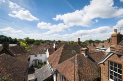 Images for Elizabethan Court, High Street, Charing