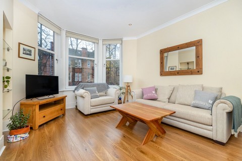 Click the photo for more details of Shawlands