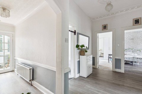 Click the photo for more details of Crosshill, Glasgow