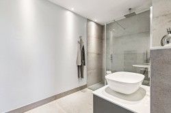 Images for Carmunnock, Glasgow