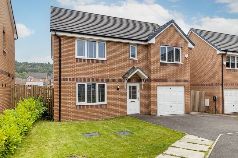 Click the photo for more details of Darnley, Glasgow