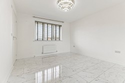 Images for Darnley, Glasgow