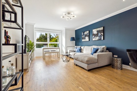 Click the photo for more details of Shawlands