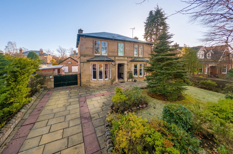 Click the photo for more details of Dumbreck, Glasgow