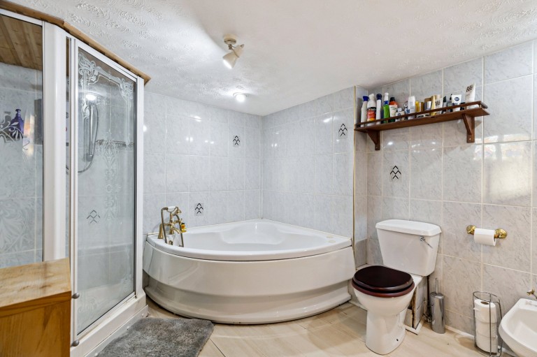 Images for Dumbreck, Glasgow