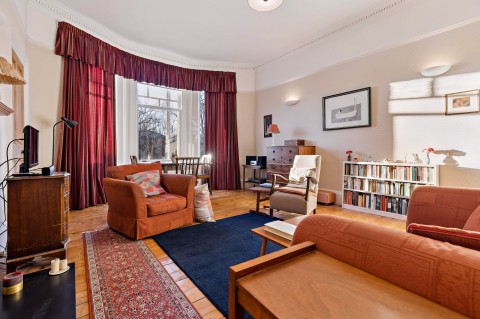 Click the photo for more details of Pollokshields, Glasgow