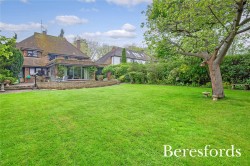 Images for Hutton Mount, Hutton, Essex