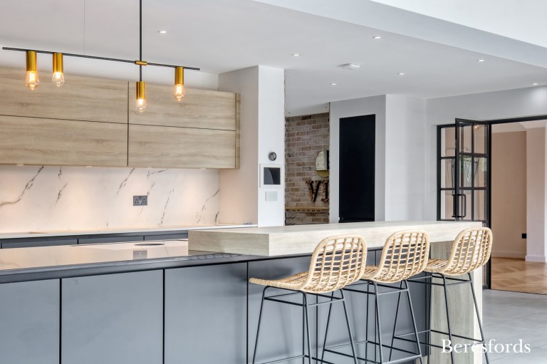 Images for Hutton Mount, Brentwood, Essex