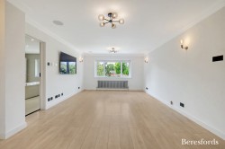 Images for Hutton Mount, Brentwood, Essex