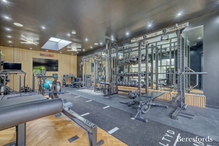 Images for Hutton Mount, Brentwood, Essex