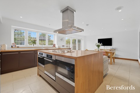 Click the photo for more details of Hutton, Brentwood, Essex