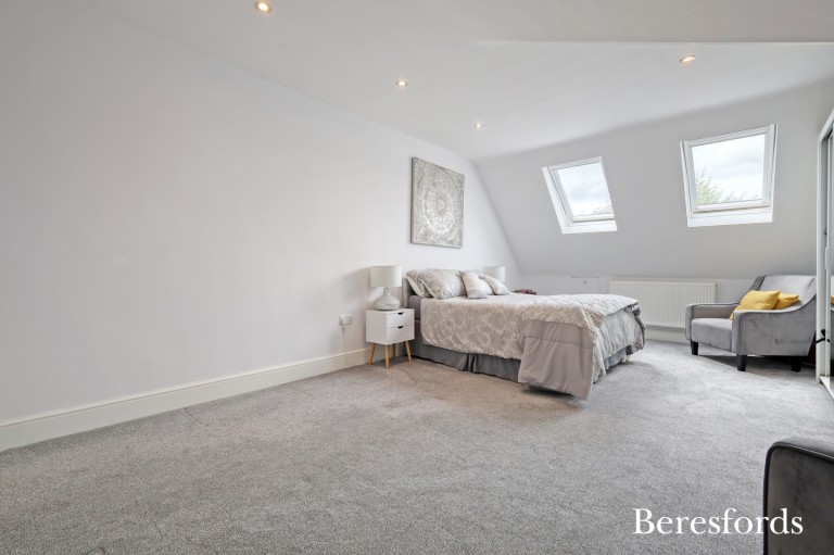 Images for Hutton Burses, Shenfield