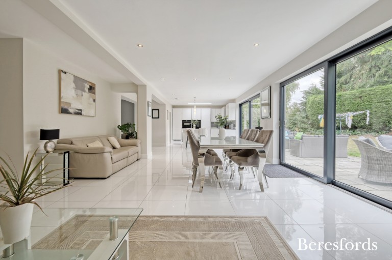 Images for Hutton Burses, Shenfield