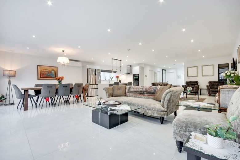 Click the photo for more details of Shenfield, Brentwood, Essex