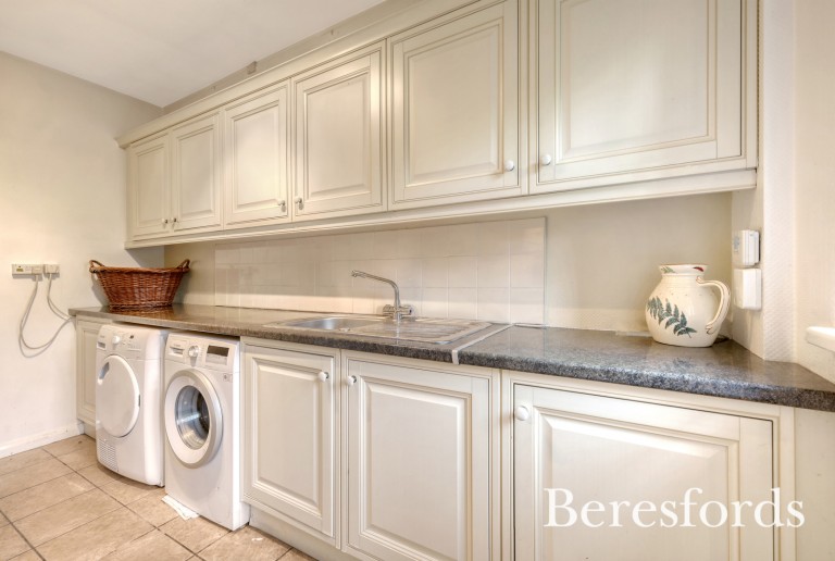 Images for Hutton Mount, Brentwood, Essex