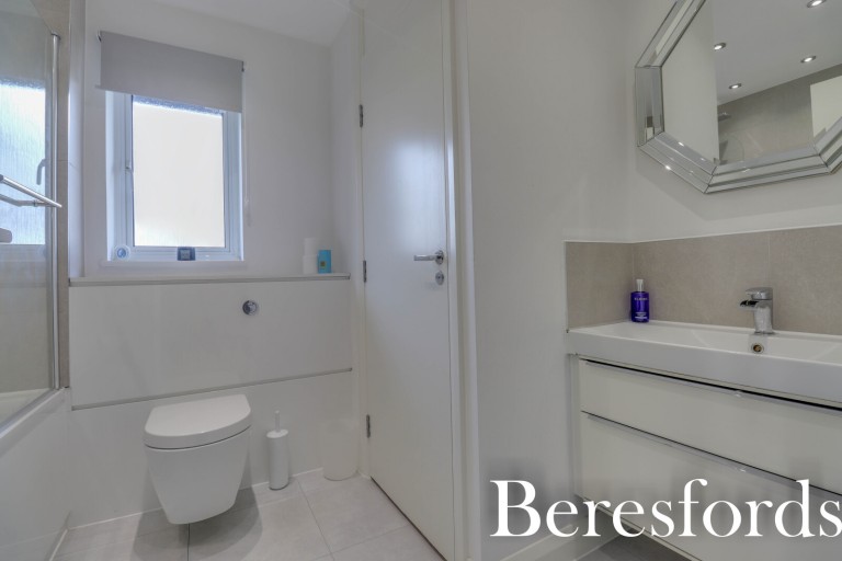 Images for Bradwell Green, Hutton, Essex