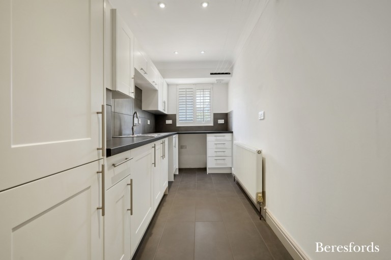 Images for Hutton Mount, Brentwood, Essex