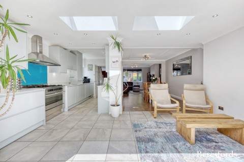 Click the photo for more details of Shenfield, Brentwood, Essex