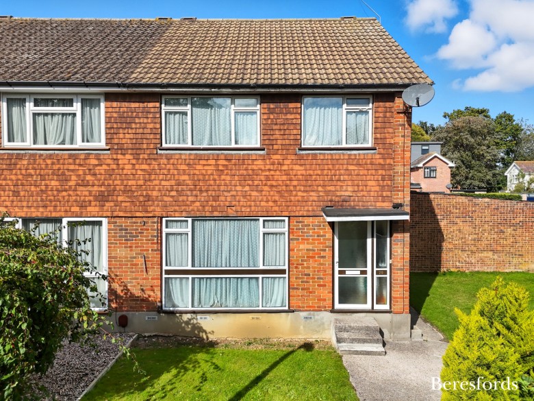 Click the photo for more details of Hutton, Brentwood, Essex