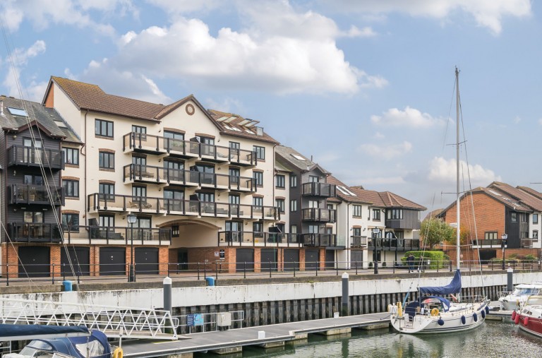 View Full Details for Moorhead Court, Channel Way, Ocean Village, Southampton, SO14