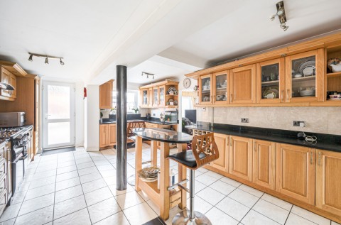 Click the photo for more details of Kitchener Road, Portswood, Southampton, Hampshire, SO17