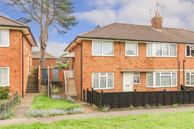 Click the photo for more details of Chesham, Buckinghamshire