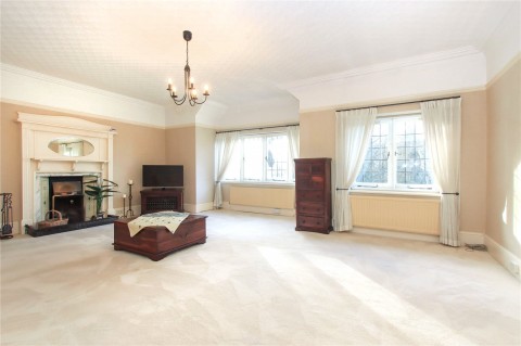 Click the photo for more details of Chesham, Buckinghamshire
