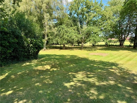 Click the photo for more details of Chesham, Buckinghamshire