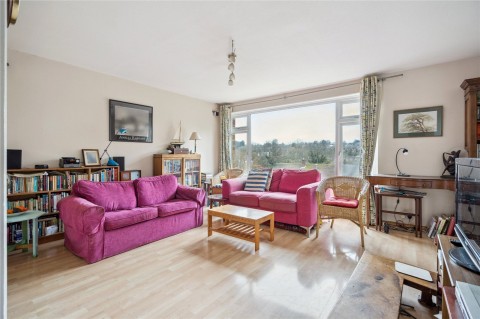 Click the photo for more details of Chesham, Buckinghamshire