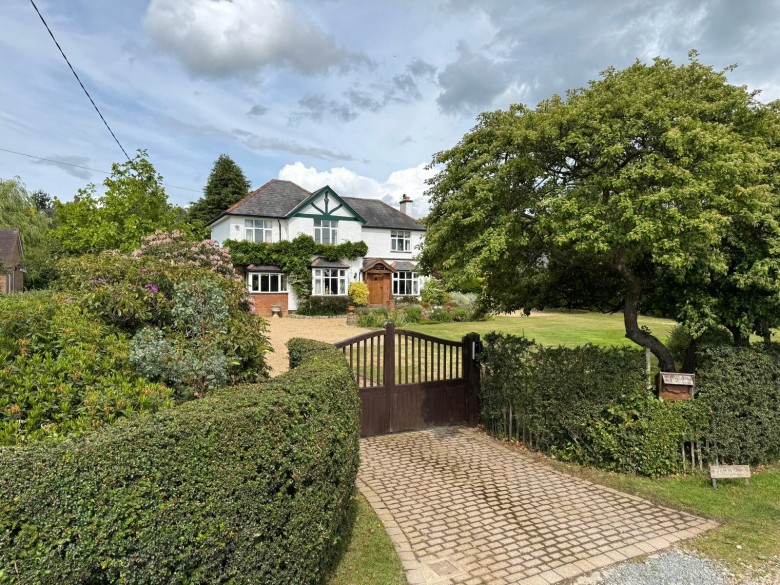 Click the photo for more details of Berkhamsted, Hertfordshire