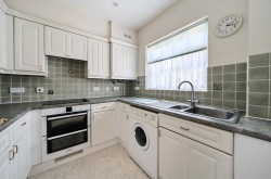 Images for Castle Village, Berkhamsted, Hertfordshire