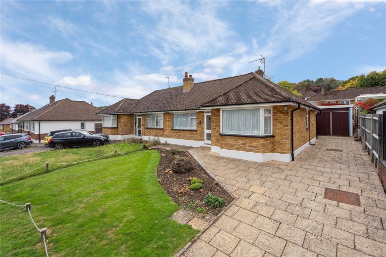 Click the photo for more details of Northchurch, Berkhamsted, Hertfordshire