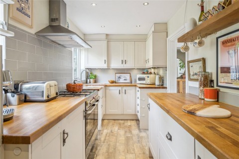 Click the photo for more details of Chesham, Buckinghamshire