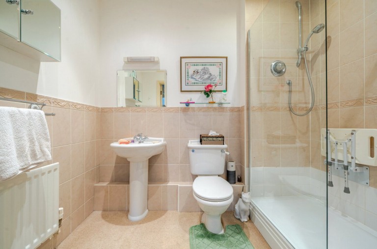 Images for Castle Village, Berkhamsted, Hertfordshire