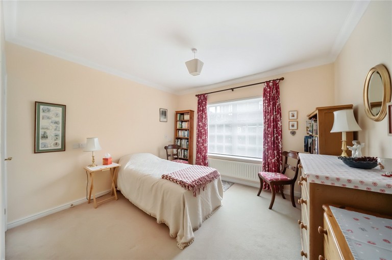 Images for Castle Village, Berkhamsted, Hertfordshire
