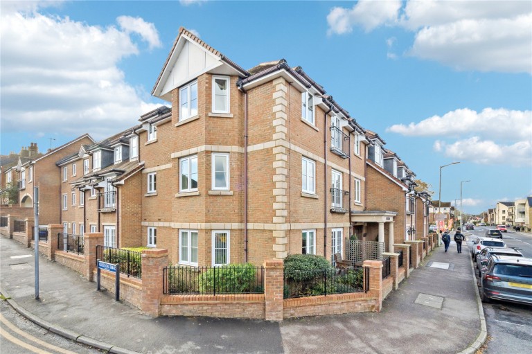 View Full Details for Berkhamsted, Hertfordshire