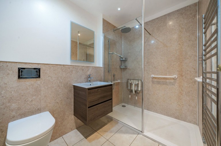 Images for Castle Village, Berkhamsted, Hertfordshire